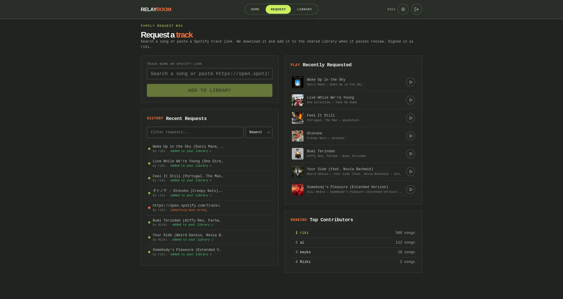 Kotak permintaan lagu Relayroom dengan pencarian judul atau link Spotify, live progress, dan papan kontributor